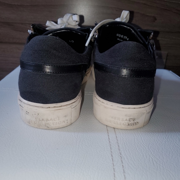 Sneakers Versace - Picture 5 of 8